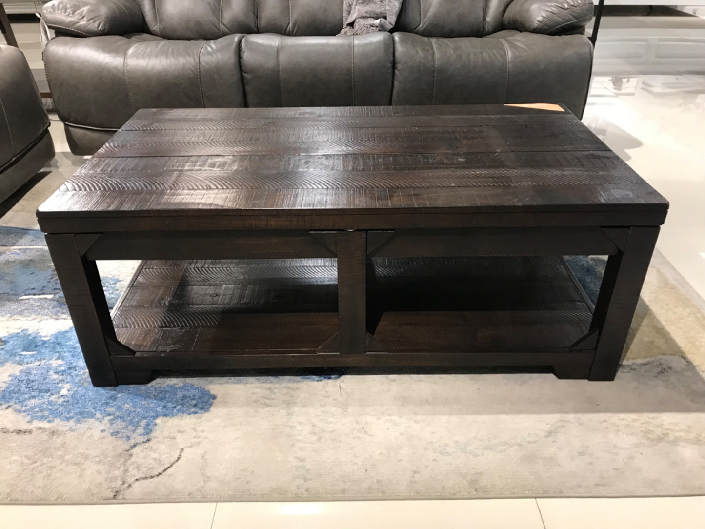 T745-9 - CENTER TABLE - BTM