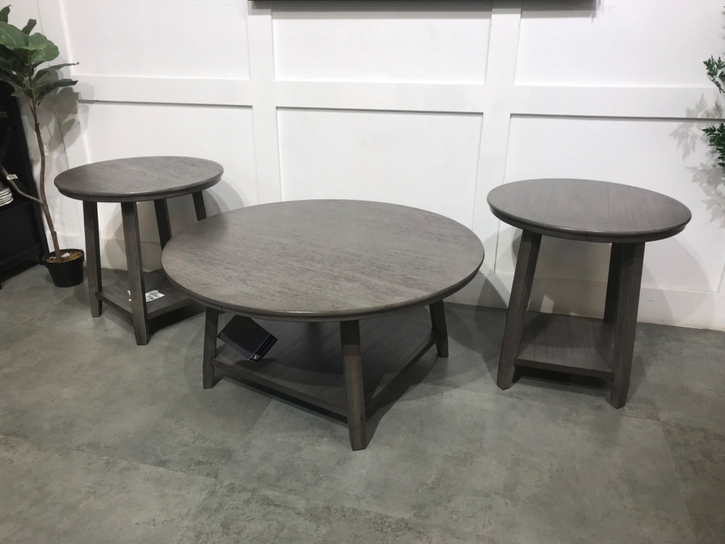 T188-13 - TABLE SET - BTM