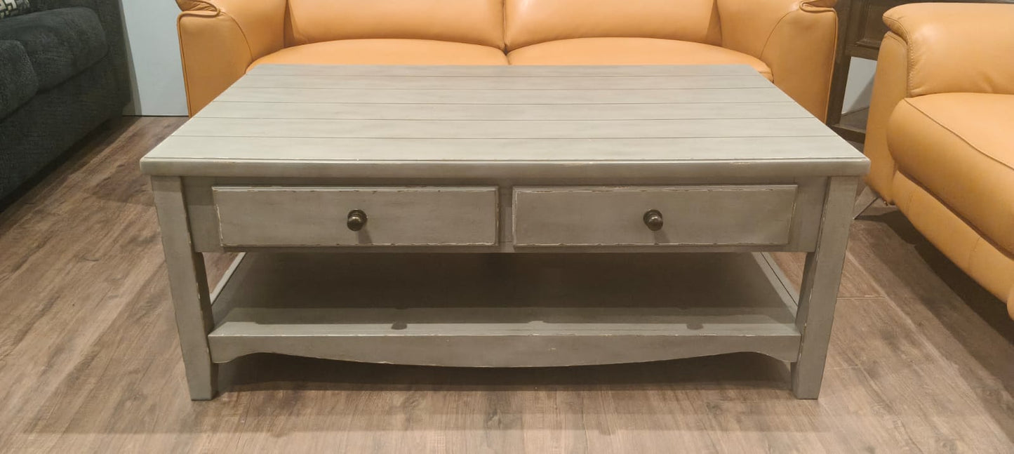 T784-1 - COFFEE TABLE - BWDA