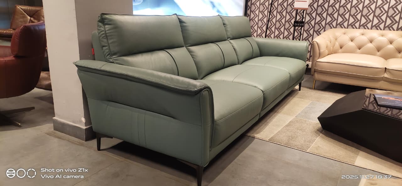 8180 - 4.5 SEATER - BH