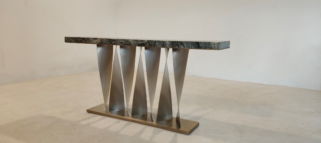 BRASSMATT-101 - CONSOLE - BLR WH BESPOKE