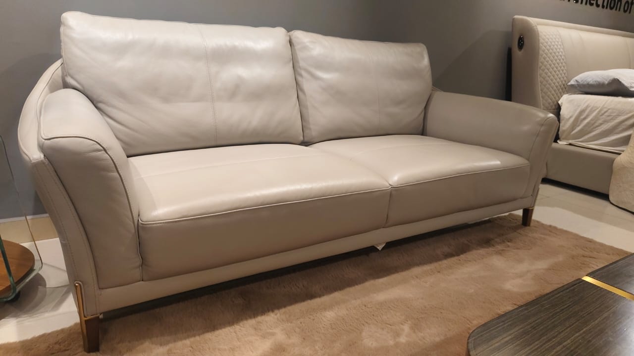 8159 - 3 SEATER - GB