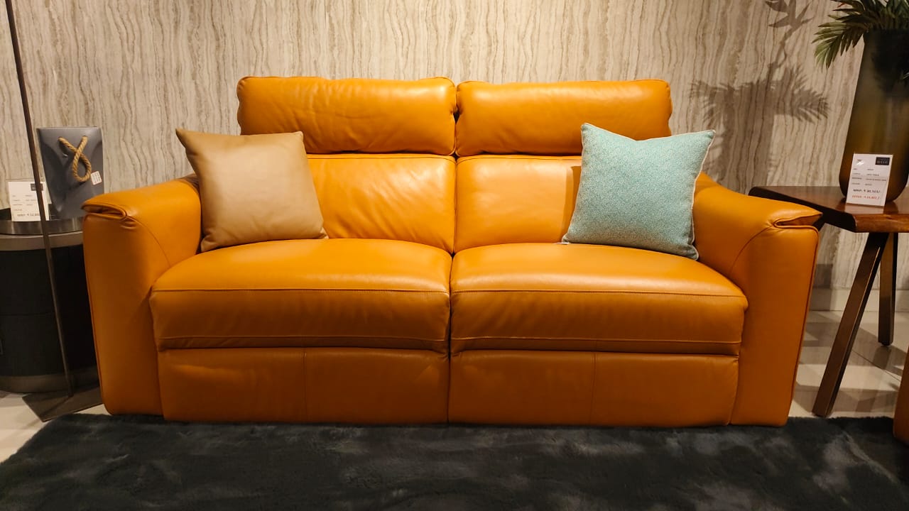 KM.5035 - 3+2 SEATER RECLINER(ELECTRIC) - GB