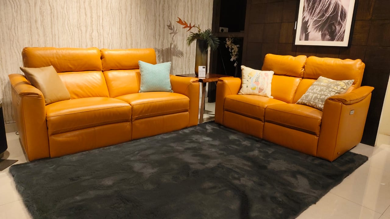 KM.5035 - 3+2 SEATER RECLINER(ELECTRIC) - GB