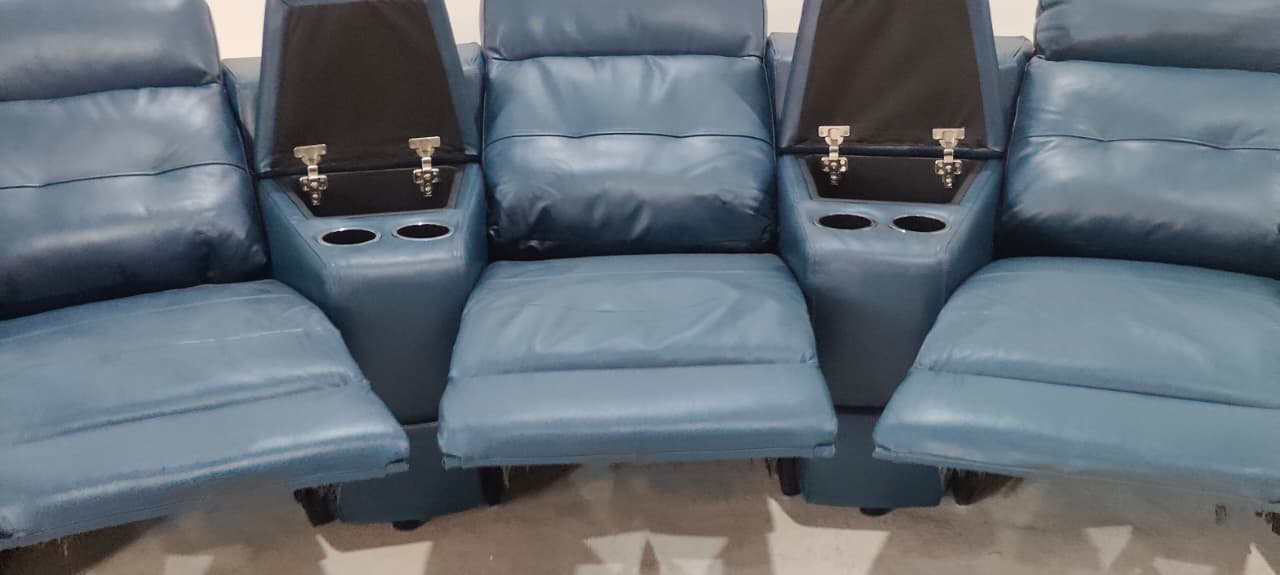KM.5022(2) - 3 SEATER HOMETHEATRE - BLR WH