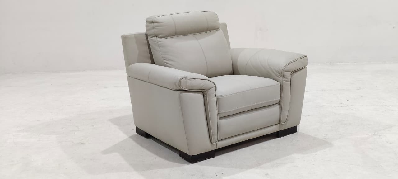 5169B(5) - 1 SEATER - BLR WH