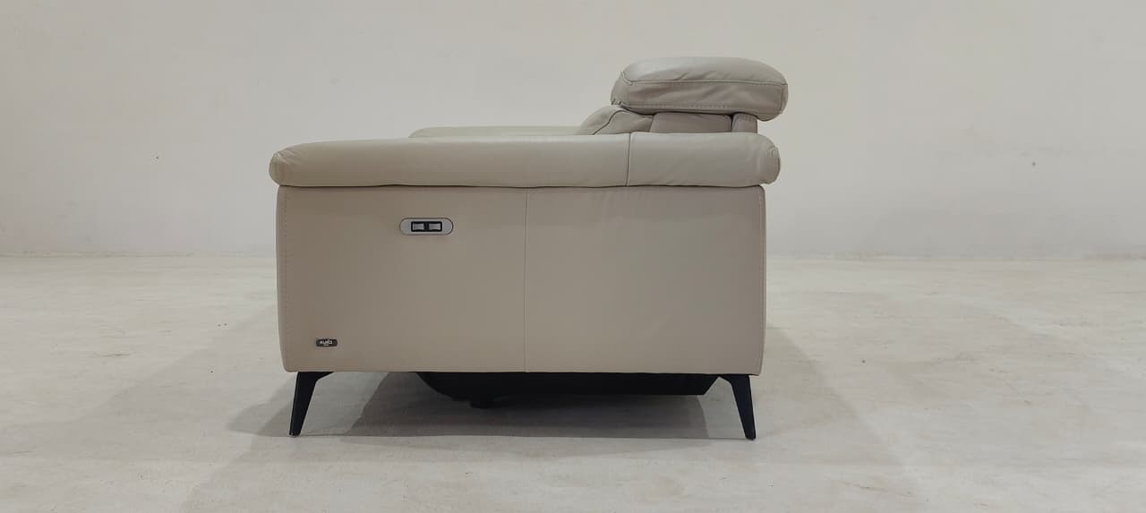 5319 - 3 SEATER RECLINER(ELECTRIC) - BLR WH