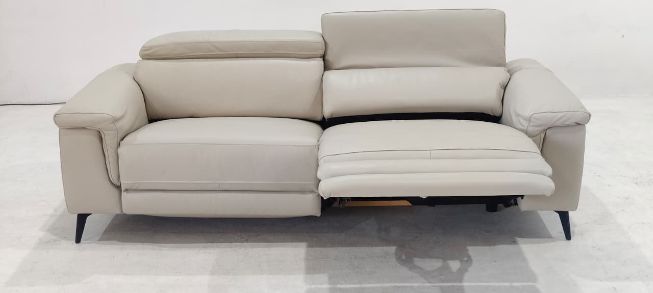 5319 - 3 SEATER RECLINER(ELECTRIC) - BLR WH