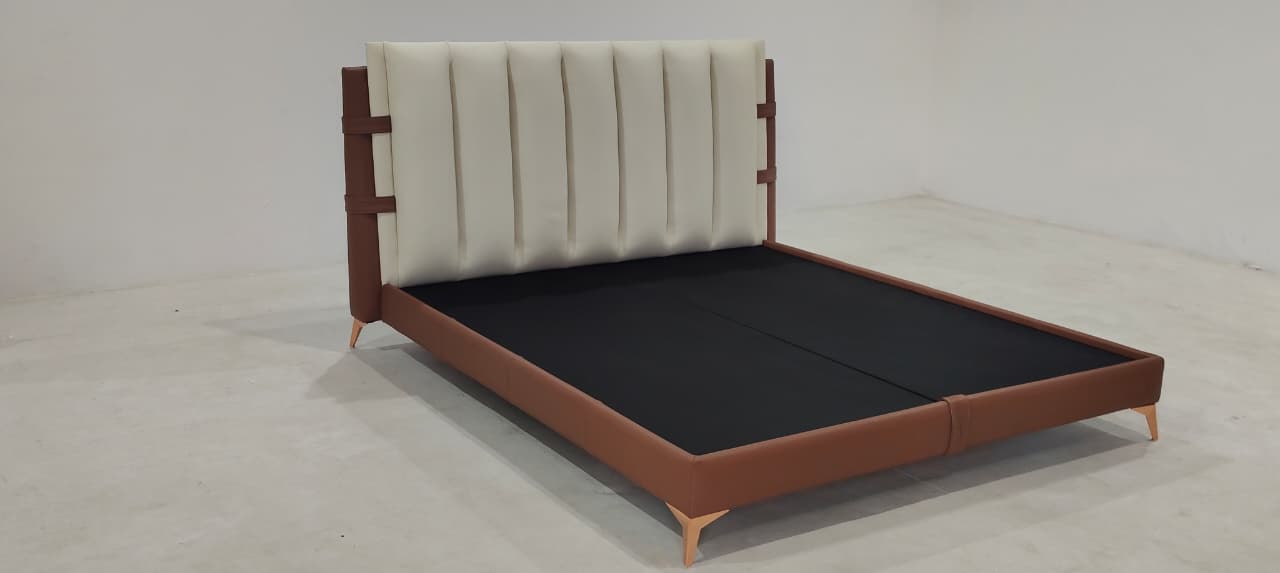 SYMPHONY(3) - KING BED - BLR WH