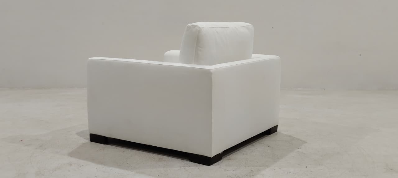KF.1031(3) - 1 SEATER - BLR WH