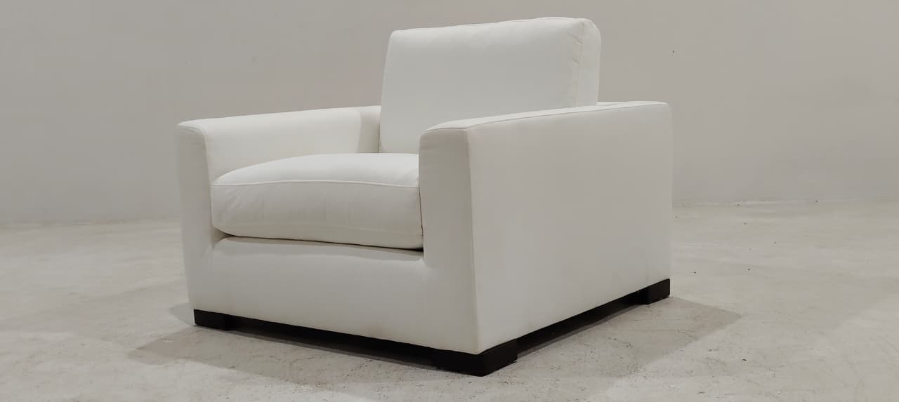 KF.1031(3) - 1 SEATER - BLR WH