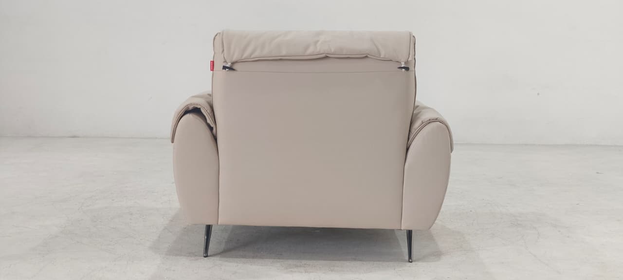 BY.760 - 1.5 SEATER - BLR WH