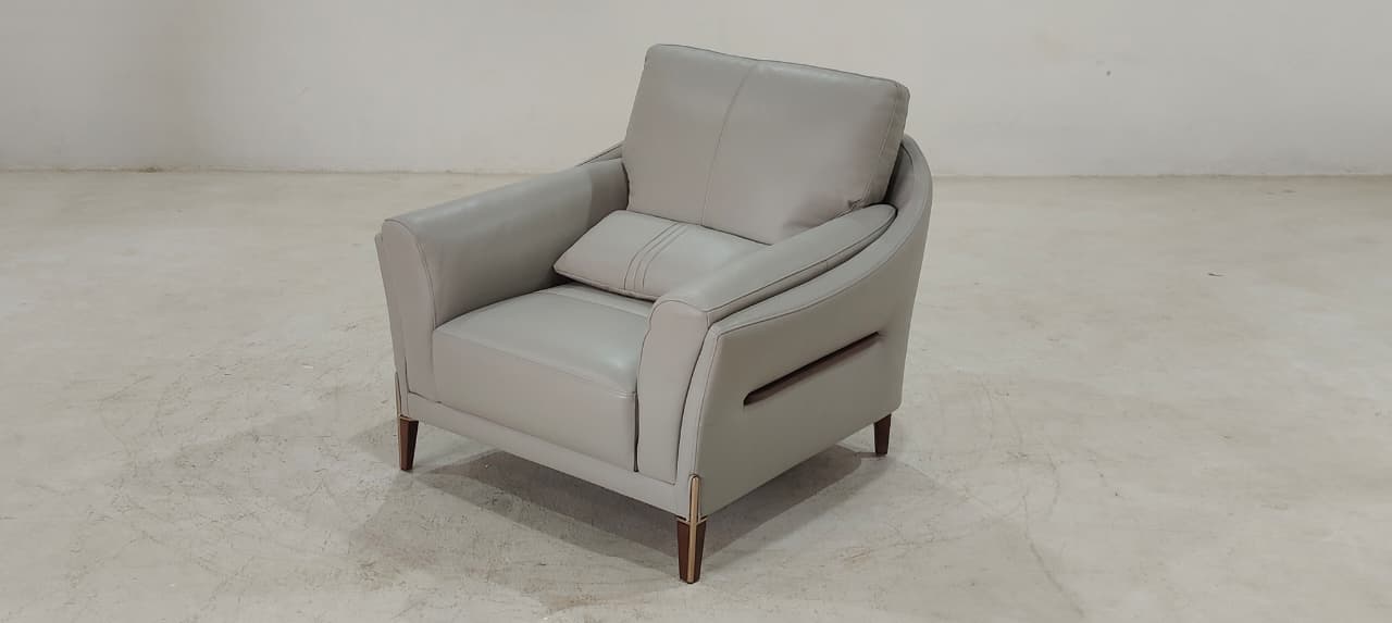 8159(5) - 1 SEATER - BLR WH