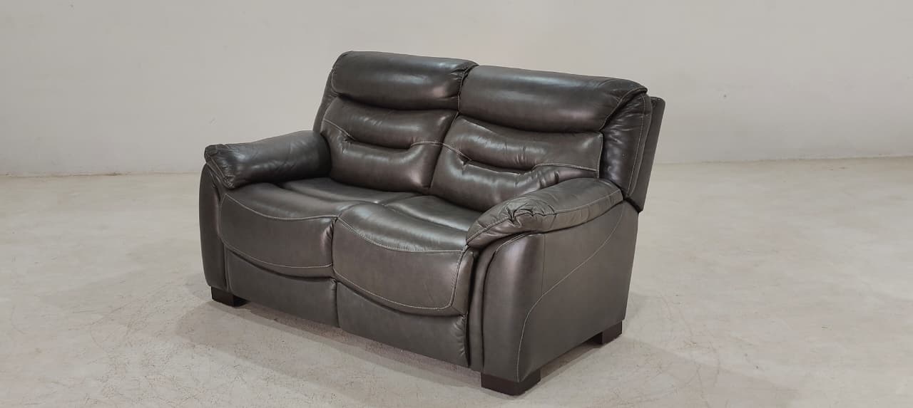 KM.1209 - 2 SEATER - BLR WH