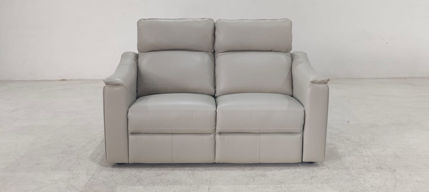 KM.5035(1) - 2 SEATER RECLINER(ELECTRIC) - OUTLET