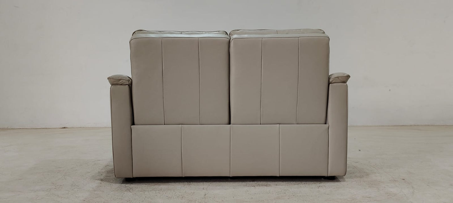KM.5035(1) - 2 SEATER RECLINER(ELECTRIC) - OUTLET
