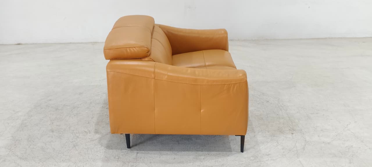 KF.023(3) - 2 SEATER - BLR WH