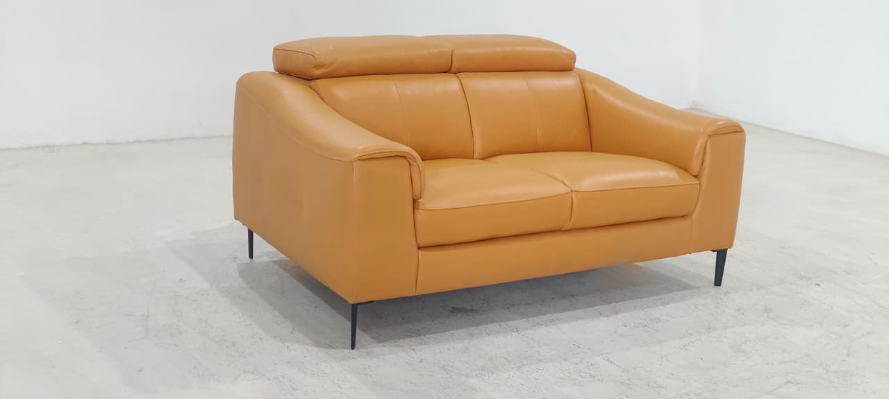 KF.023(3) - 2 SEATER - BLR WH