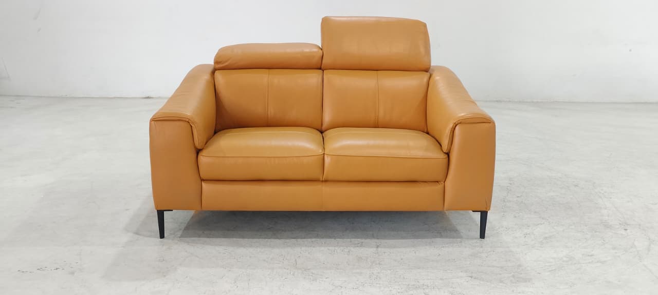 KF.023(3) - 2 SEATER - BLR WH