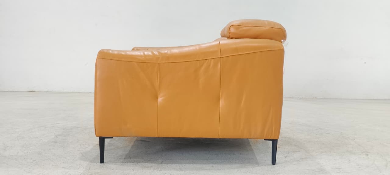 KF.023(3) - 2 SEATER - BLR WH