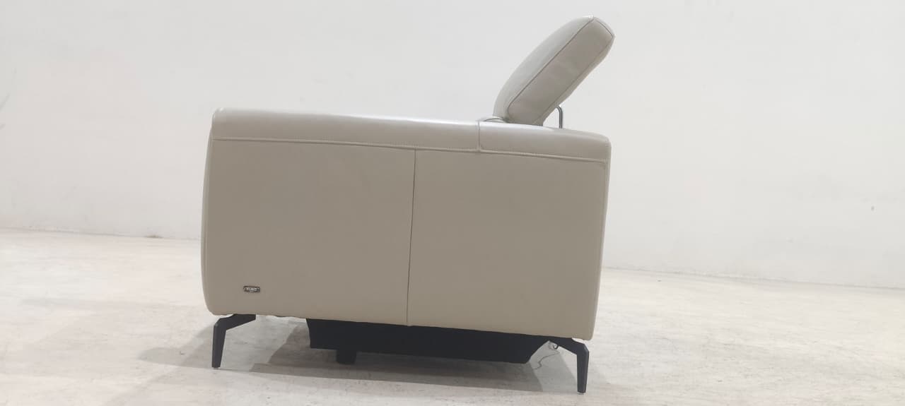 5321 - 1 SEATER RECLINER(ELECTRIC) - BLR WH