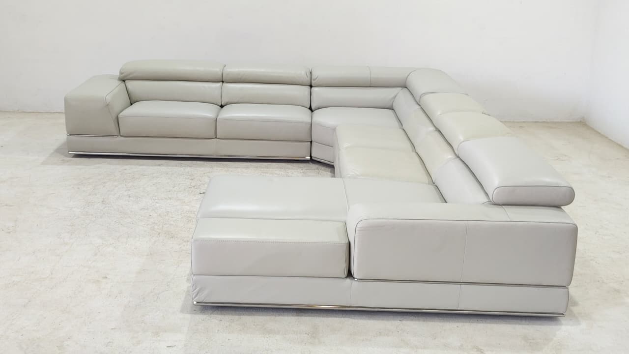 1576 - CORNER SOFA - BLR WH