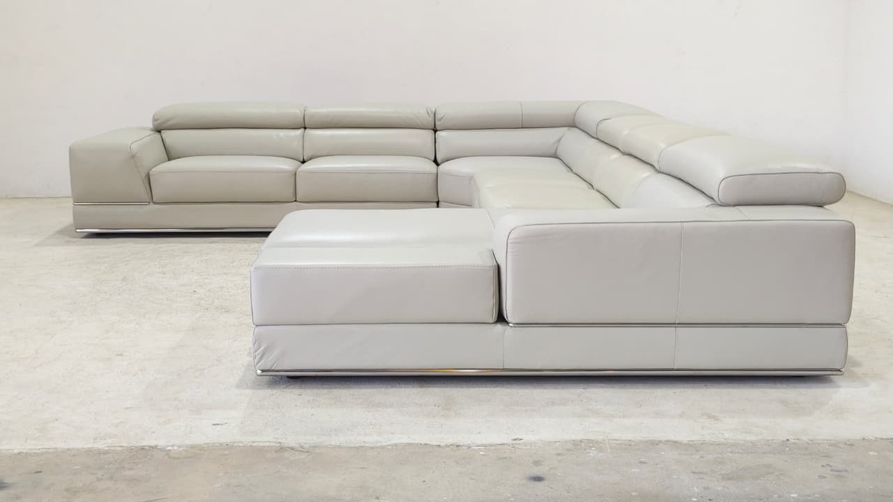 1576 - CORNER SOFA - BLR WH