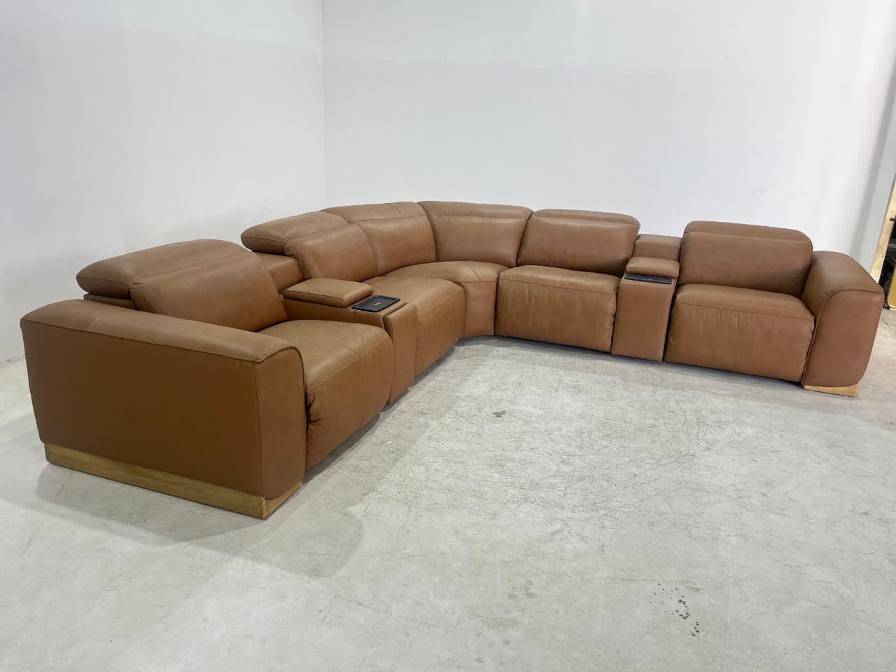 KM.6035 - CORNER SOFA - BLR WH