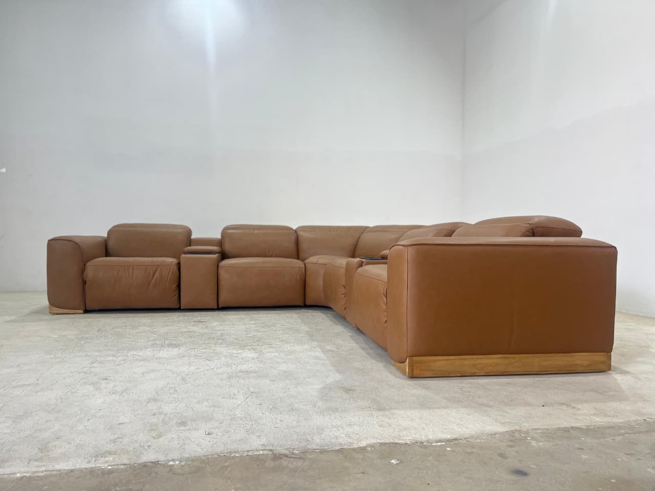 KM.6035 - CORNER SOFA - BLR WH