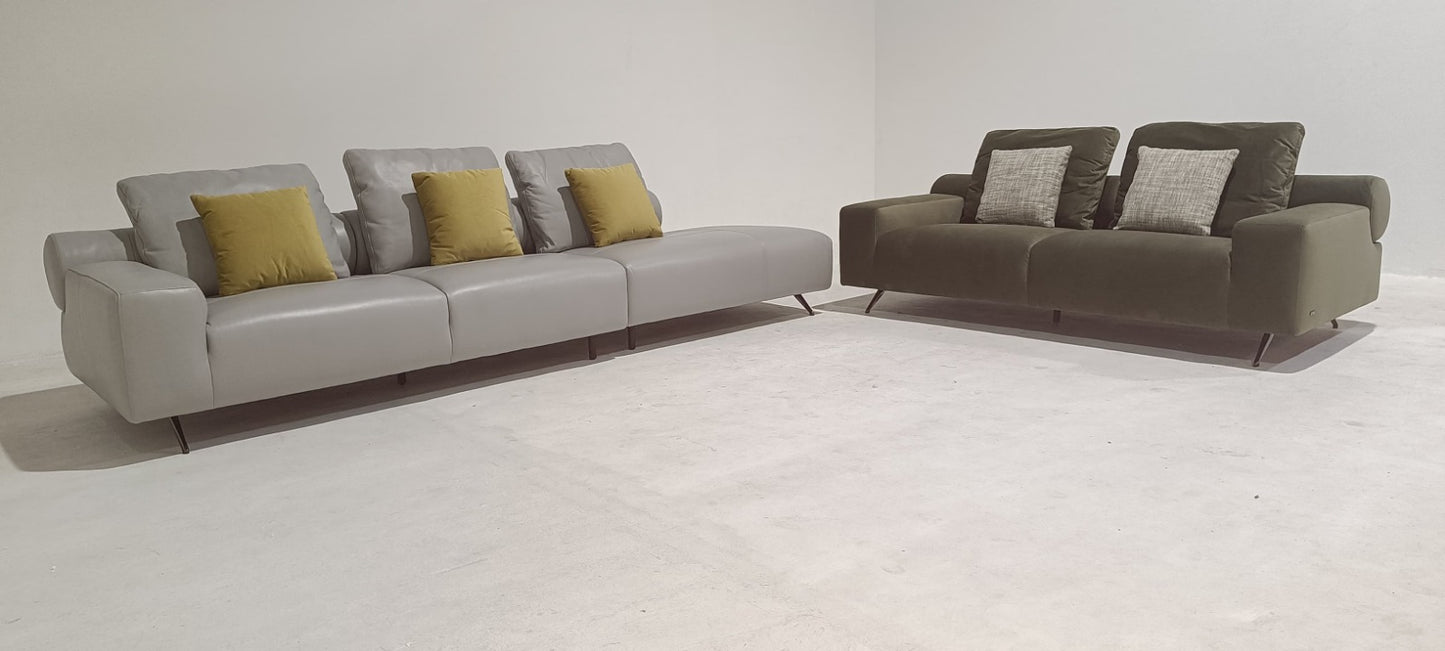 KF.153 - 3 SEATER+CHAISE  - BLR WH