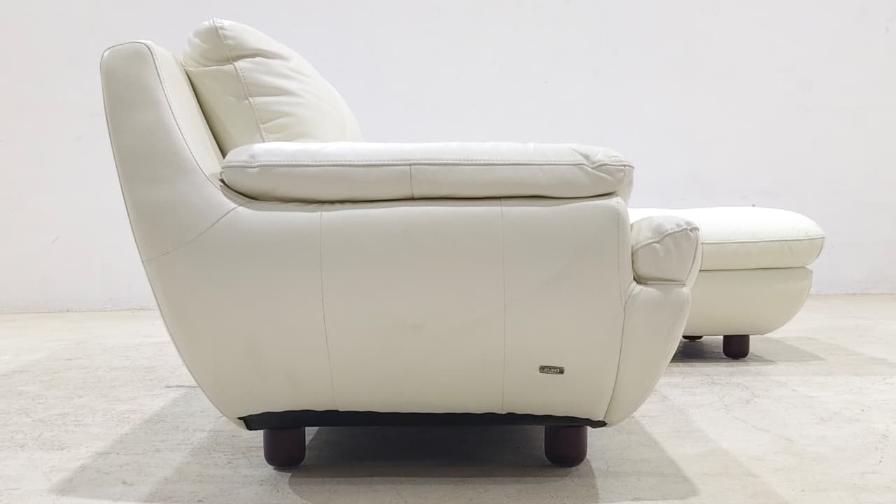 1235(1) - 3 SEATER+CHAISE - BLR WH (S55825 - 27-03-2026 - Raj - BH)
