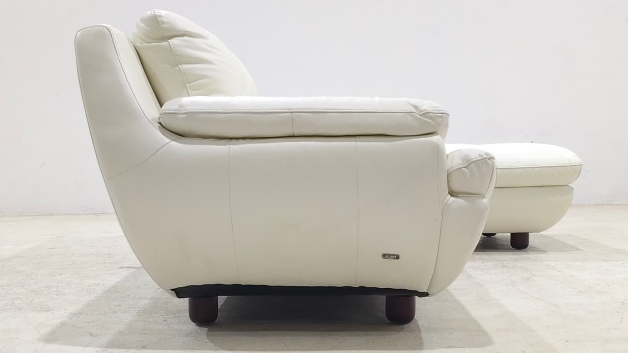 1235(1) - 3 SEATER+CHAISE - BLR WH (S55825 - 27-03-2026 - Raj - BH)