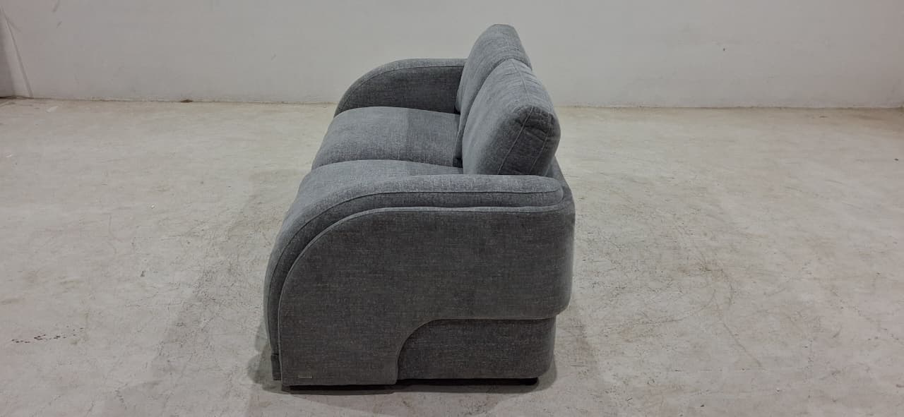 KF.8262B(3) - 3 SEATER - BLR WH