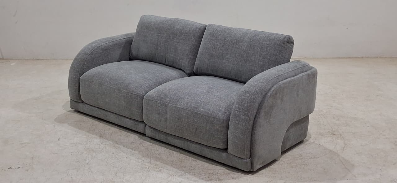 KF.8262B(3) - 3 SEATER - BLR WH
