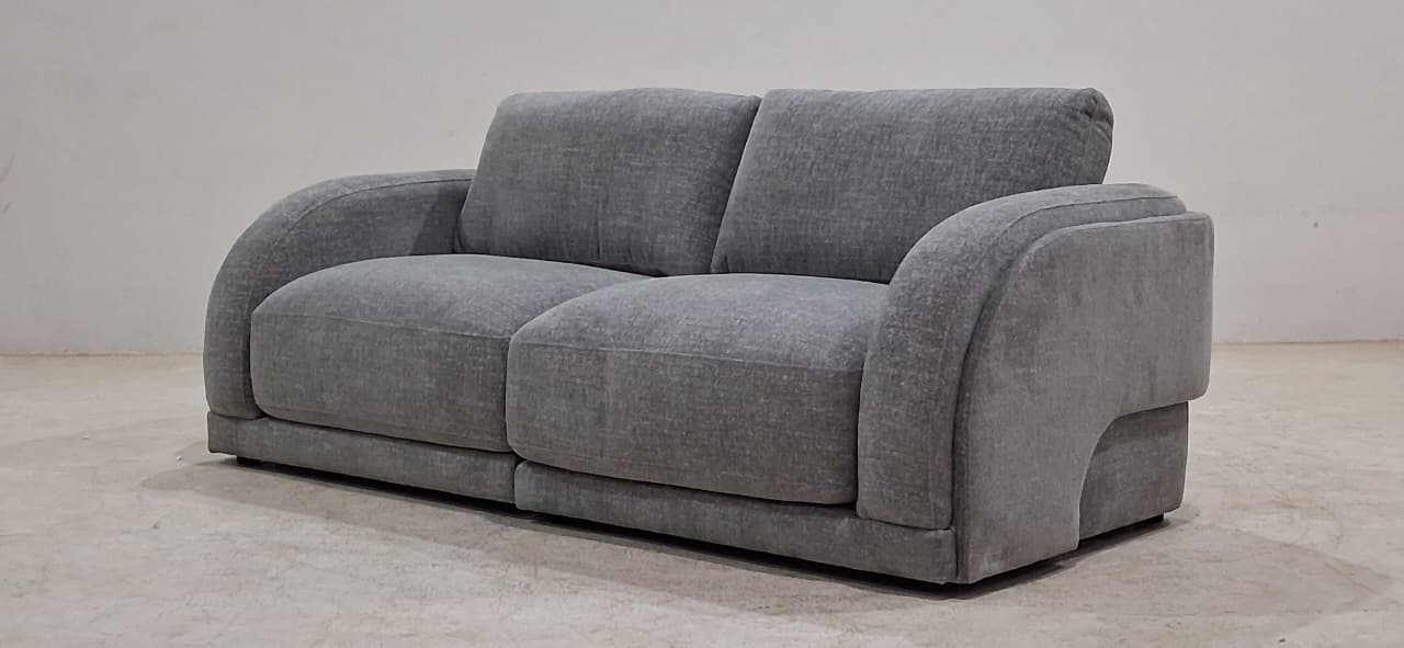KF.8262B(3) - 3 SEATER - BLR WH