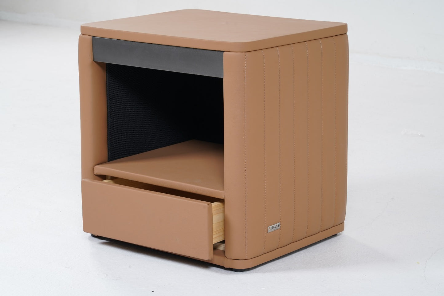 DP2180(1) - NIGHTSTAND - BLR WH (S55539 - 23-03-2026 - THATIKONDA SAIMONISH- GB)