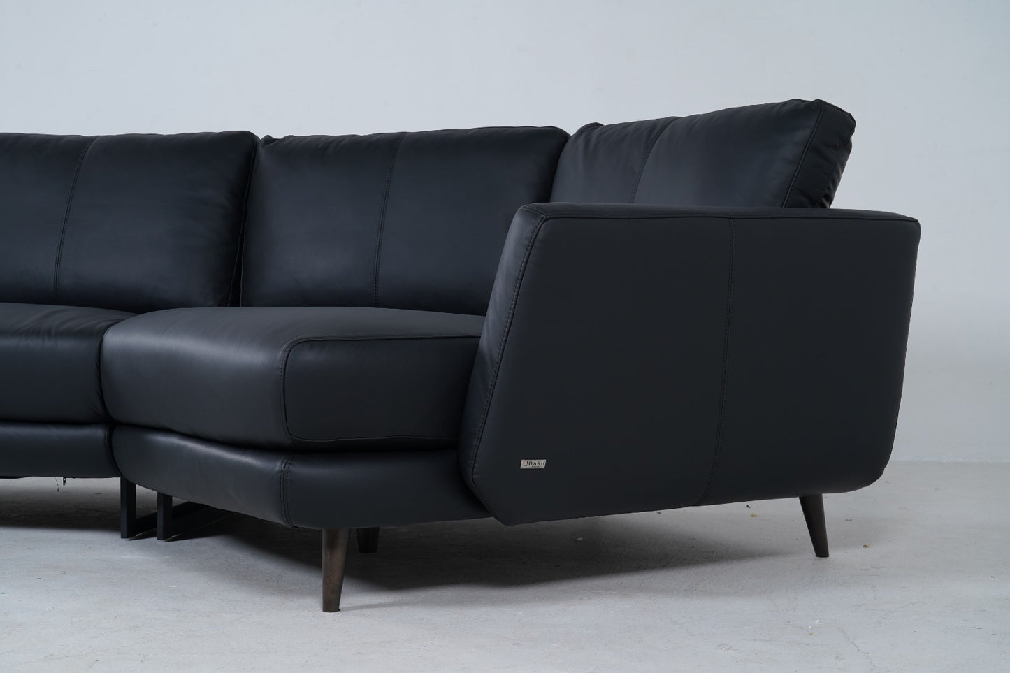 A0391-W1 - 3.5 SEATER - BLR WH