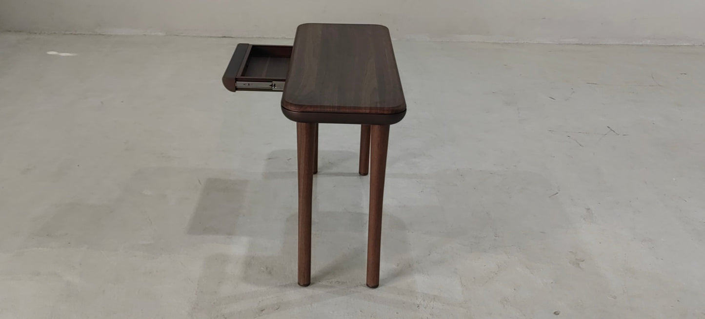 460X(10) - CONSOLE TABLE - BLR WH