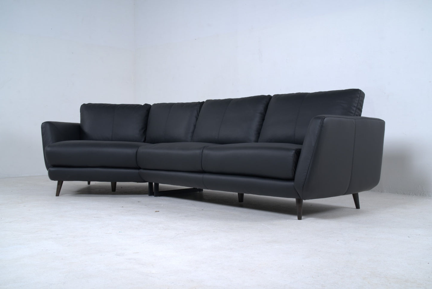 A0391 - 3.5 SEATER - OUTLET