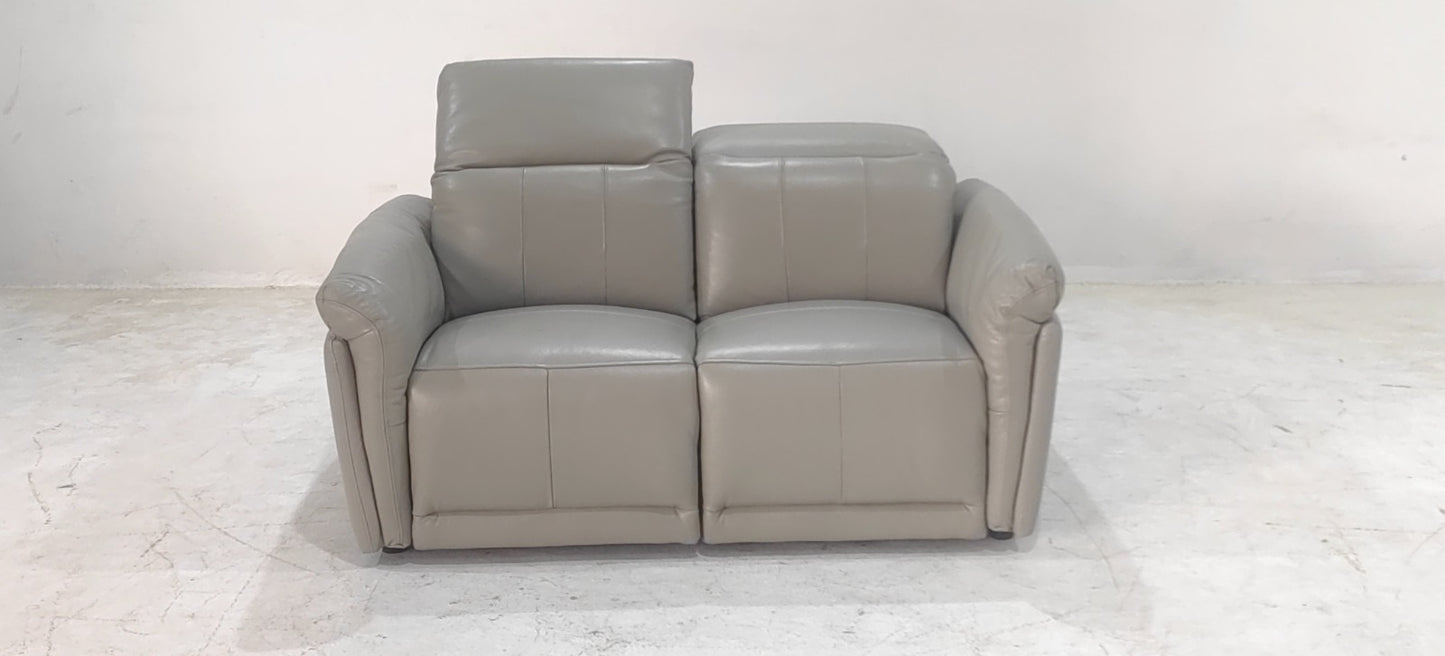 KM.5033 - 2 SEATER RECLINER(ELECTRIC) - BLR WH