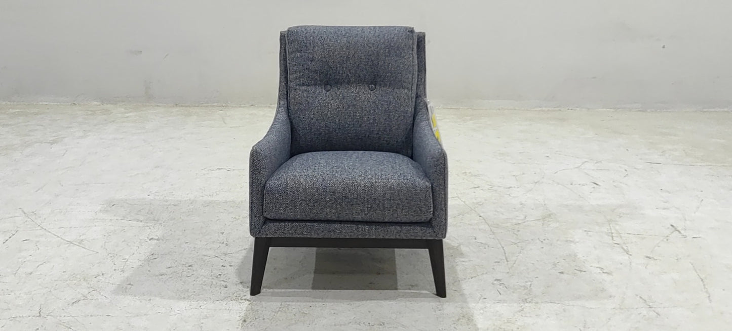 C011-003-78 - ARM CHAIR - BLR WH