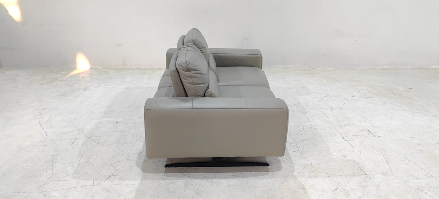 KF.119 - 2 SEATER - BLR WH