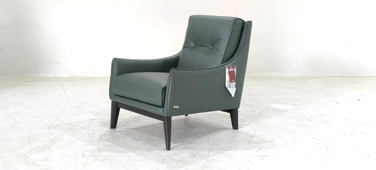 C011-003-14(5) - ARM CHAIR - BLR WH