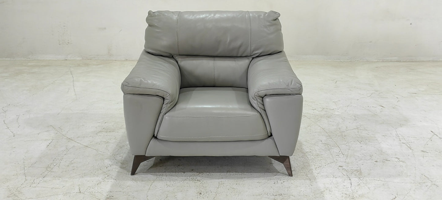 11856(2) - 1 SEATER - BLR WH