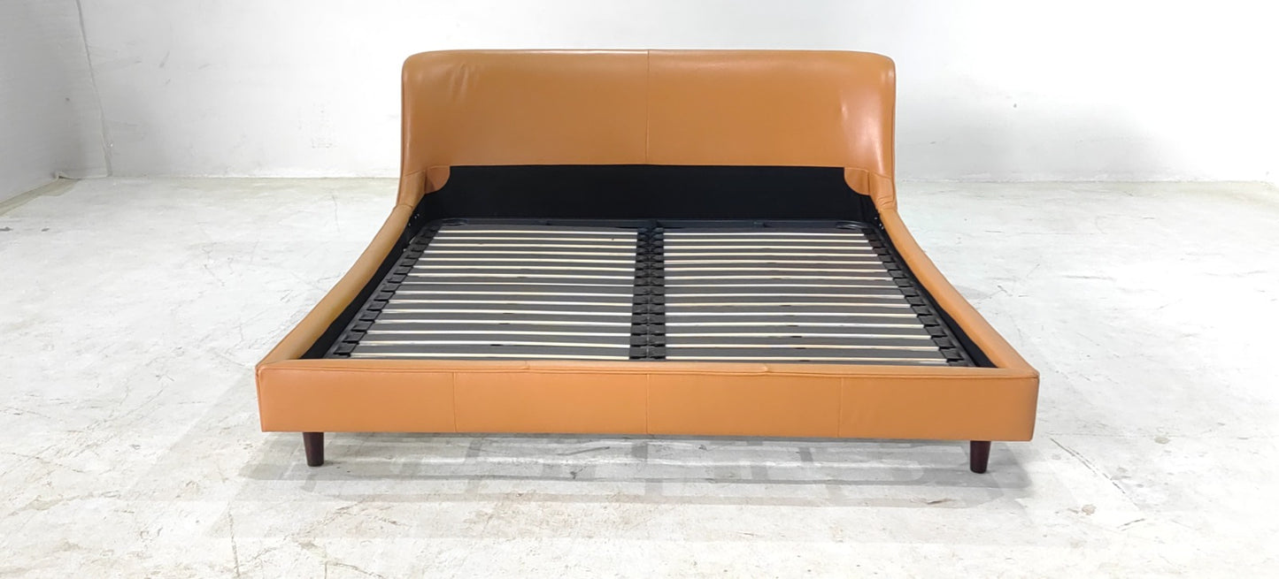 B315(2) - KING SIZE BED - BLR WH
