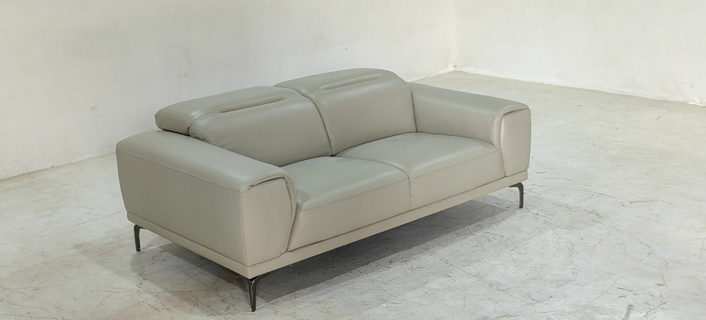 KF.111 - 2 SEATER - BLR WH