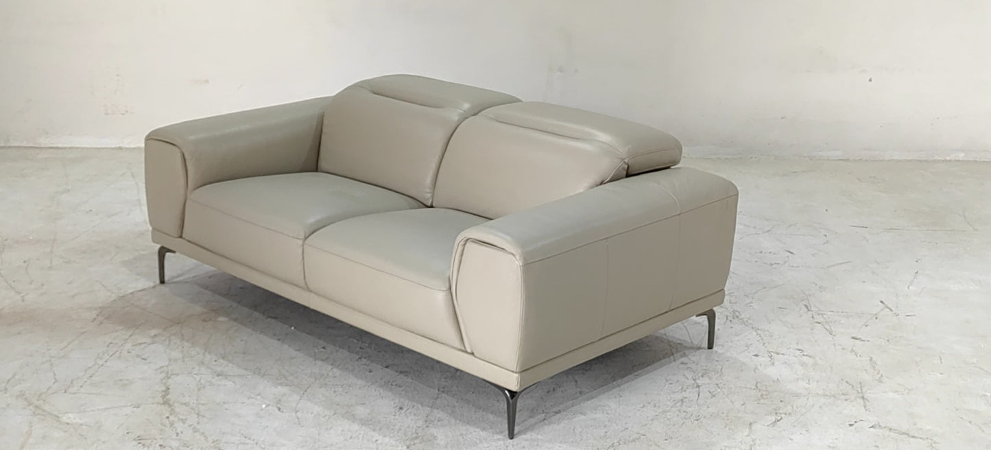 KF.111 - 2 SEATER - BLR WH