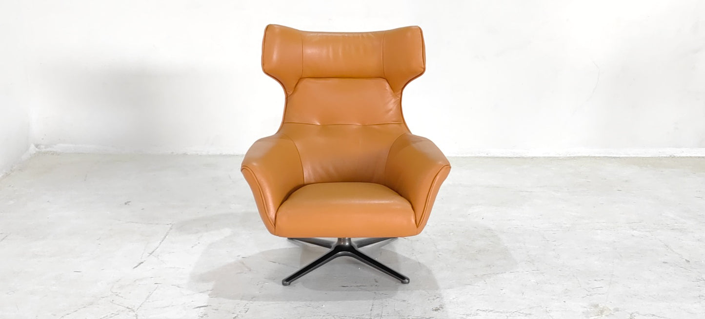A1021(1) - ACCENT CHAIR - BLR WH (S60243 - 25-05-2026 - Golam mostafa gazi - GB)