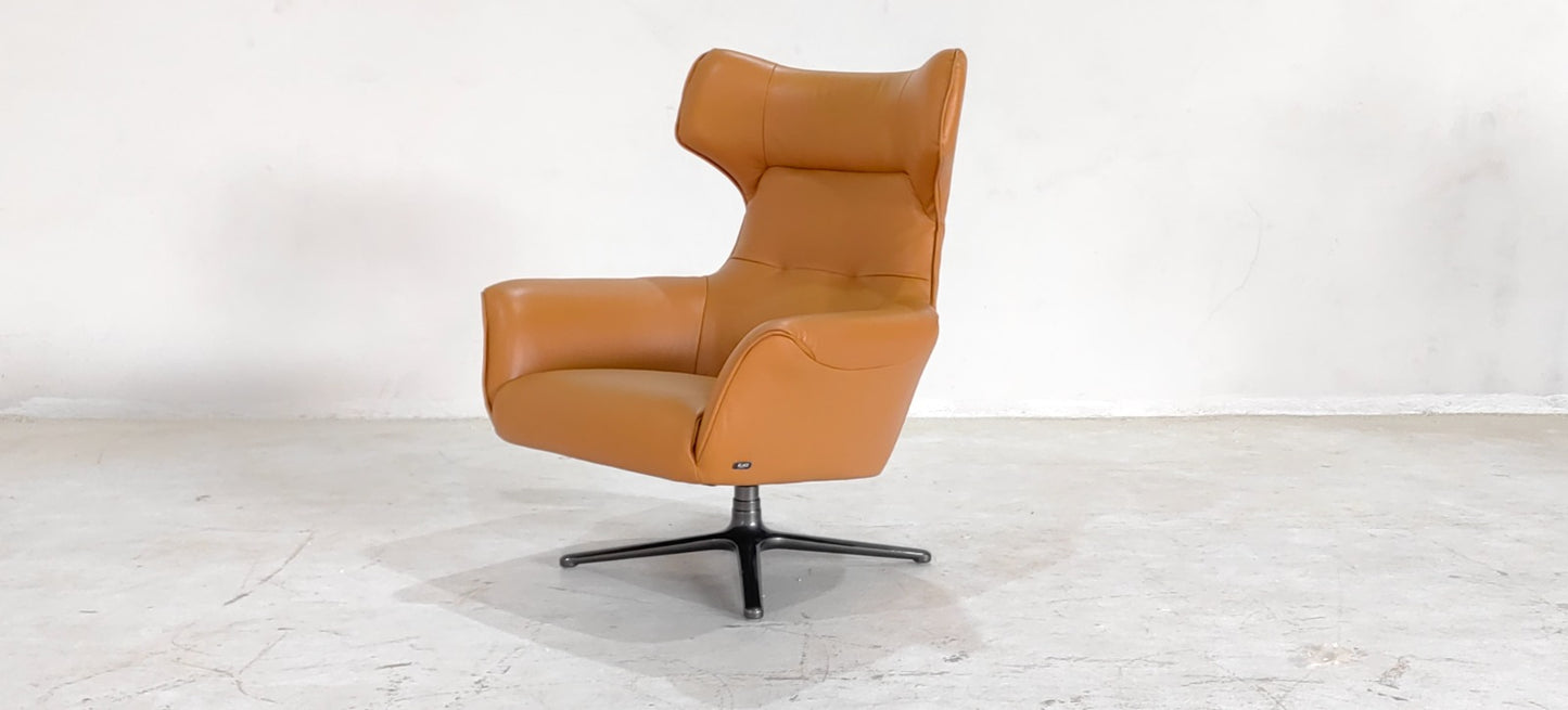 A1021(1) - ACCENT CHAIR - BLR WH (S60243 - 25-05-2026 - Golam mostafa gazi - GB)