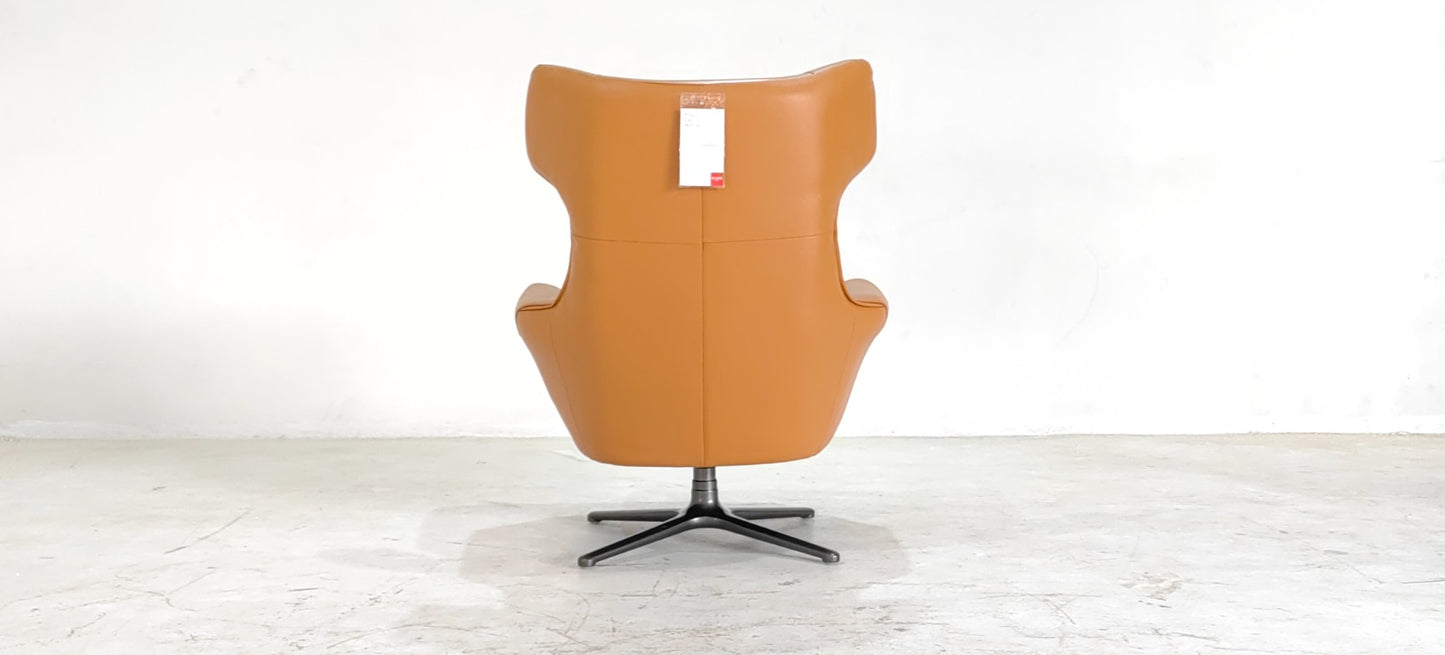 A1021(1) - ACCENT CHAIR - BLR WH (S60243 - 25-05-2026 - Golam mostafa gazi - GB)